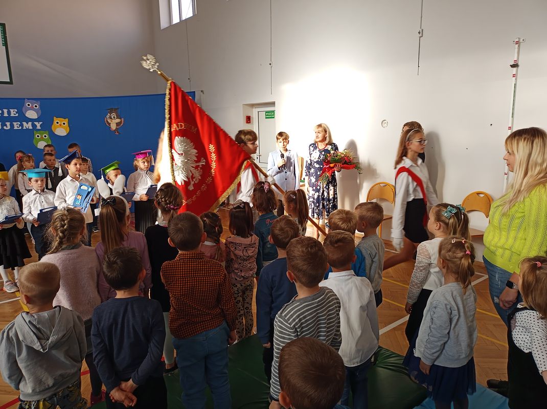 pasowanie uczniów klasy pierwszej